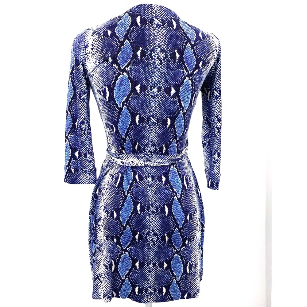 Dvf Host Picfaux Blue Python Silk Wrap Dress - image 4